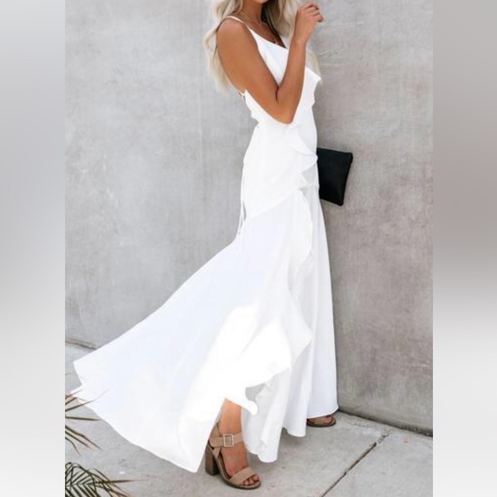 NEW Cool Waters Ruffle Dress 🌿